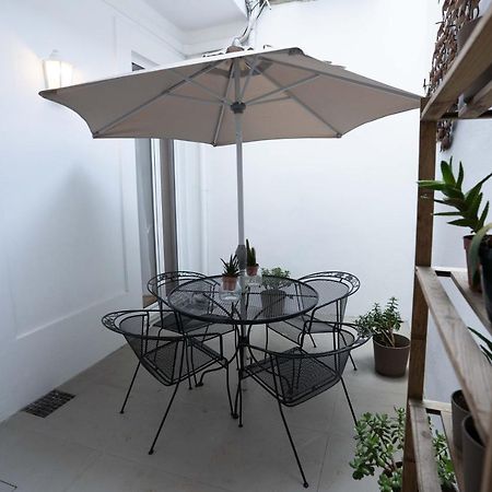 Downtown Porto Relaxed Apartment With Private Yard Экстерьер фото